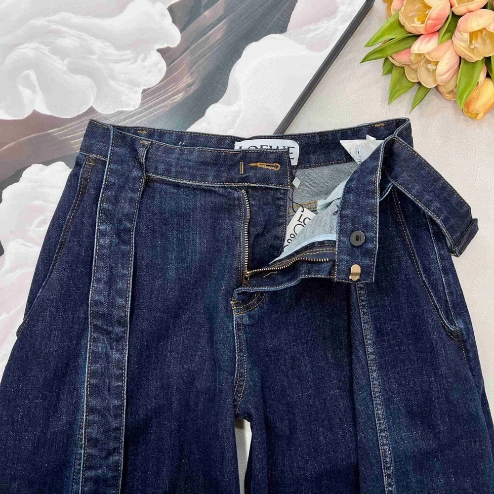 Loewe Women's Blue Loose-Fit Jeans - Picture 6 of 8